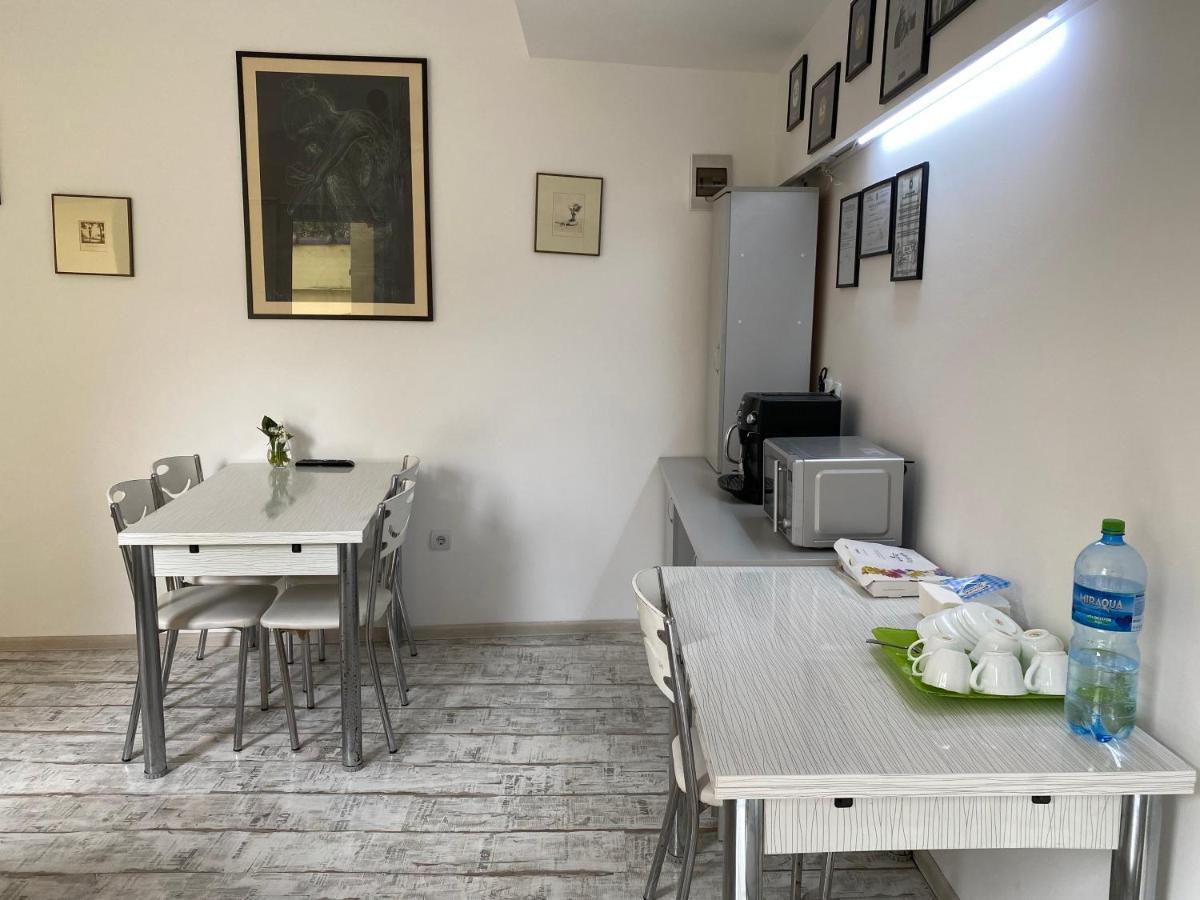 B&B Duo Caffe Βουκουρέστι Εξωτερικό φωτογραφία