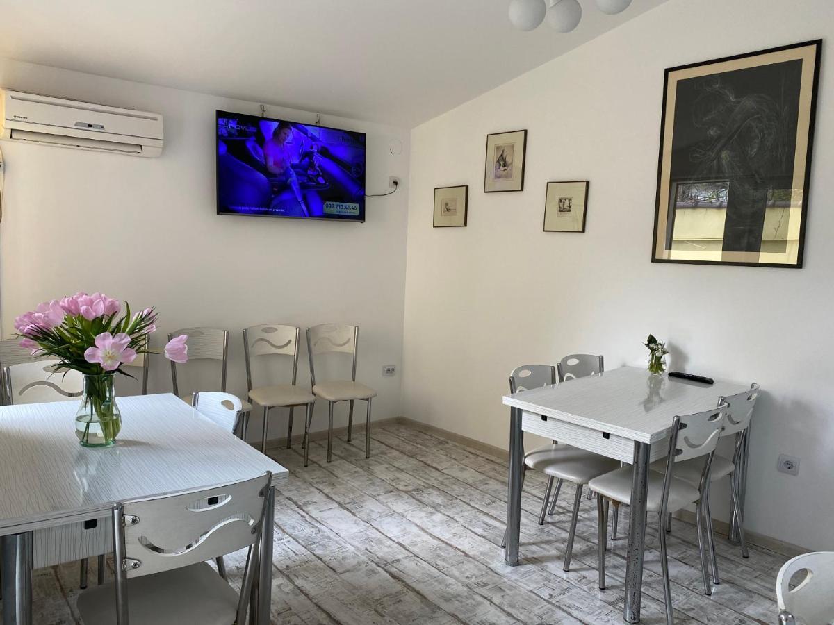 B&B Duo Caffe Βουκουρέστι Εξωτερικό φωτογραφία