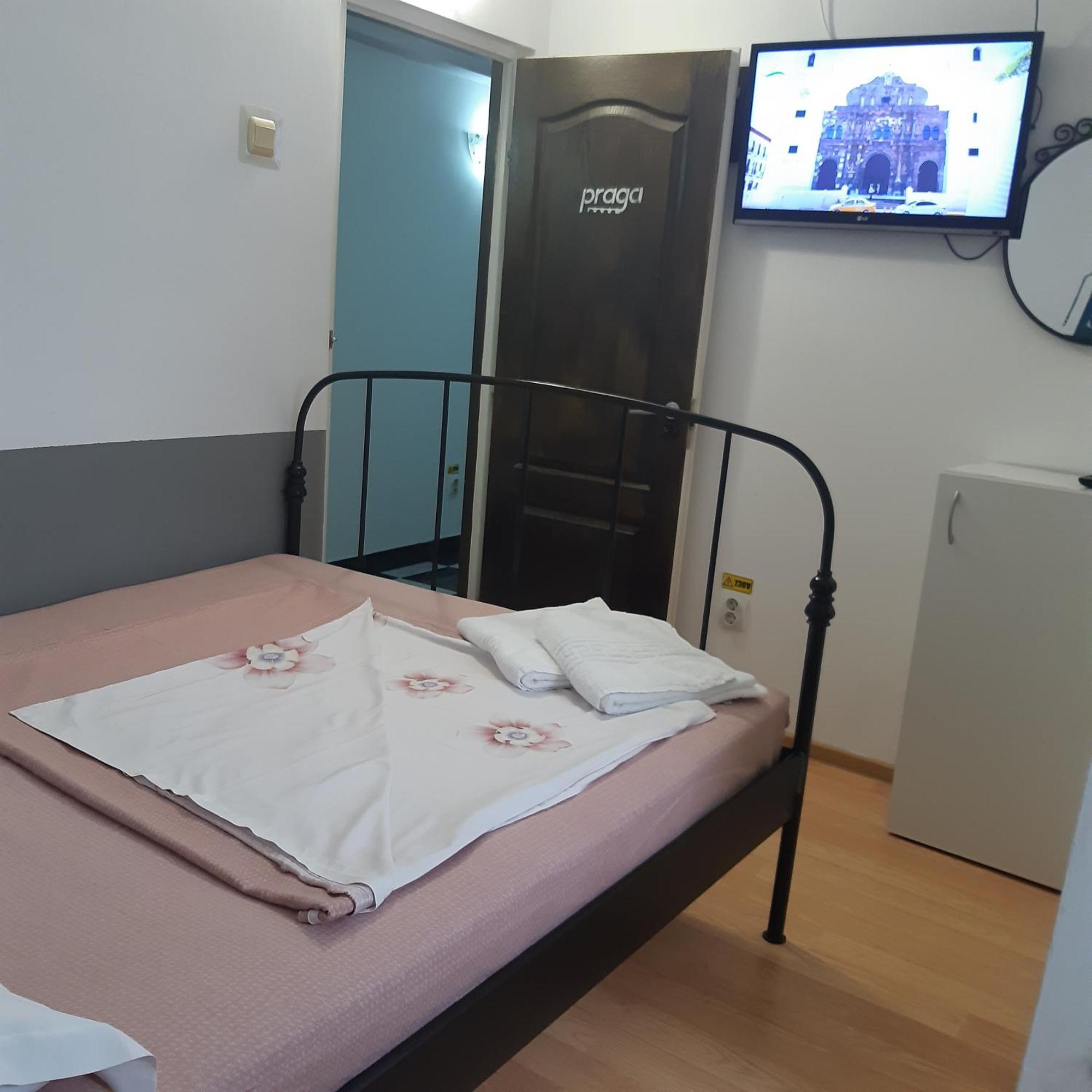 B&B Duo Caffe Βουκουρέστι Εξωτερικό φωτογραφία